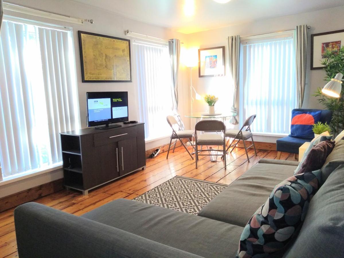 בלפסט Perfect Central City Location - Parking - 3 Beds - 2 Bedrooms מראה חיצוני תמונה